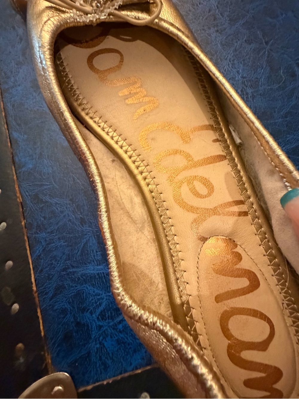 Sam Edelman Metallic Gold Ballet Flats with Bow Accent - Picture 2 of 4